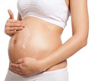 pregnantcream-minimize-stretch-marks